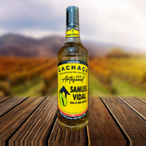 CACHACA-ARTESANAL-Amburana-1000ml